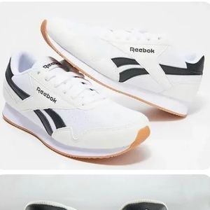 New Reebok Royal CL Joggers 3 Size 5 Black/White New in Box!